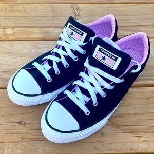 Women’s Low Top Converse Black Pink Size 6 New